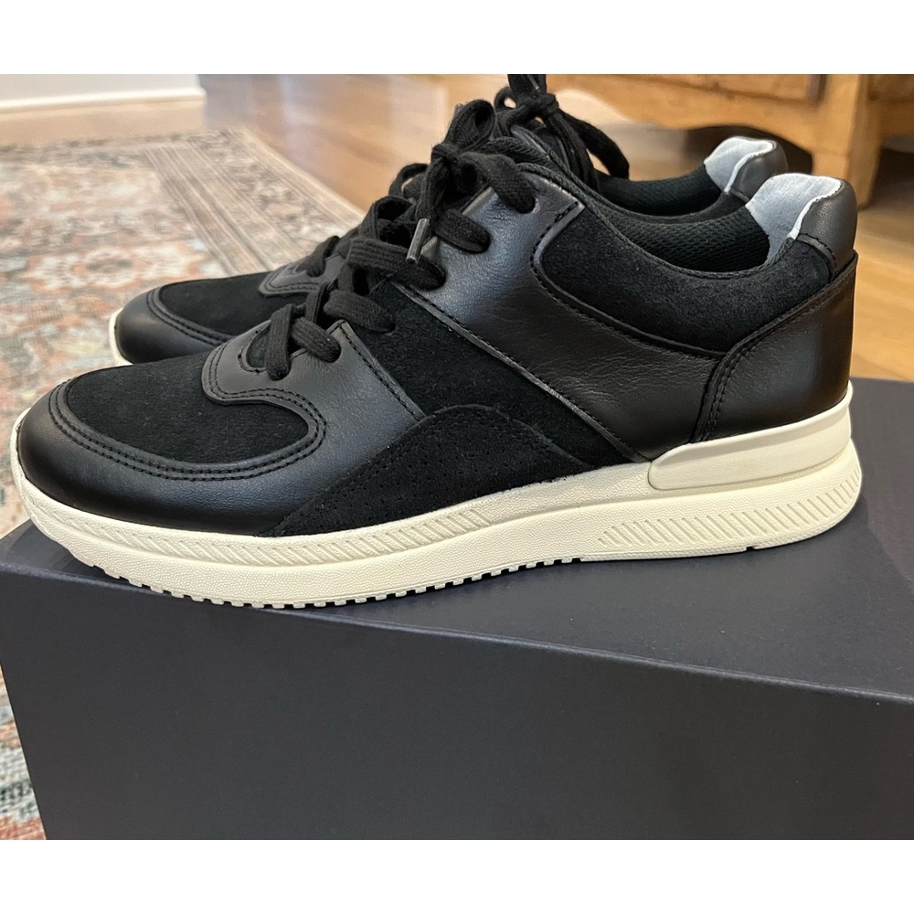 Everlane Black, “The Trainor” Sz 9